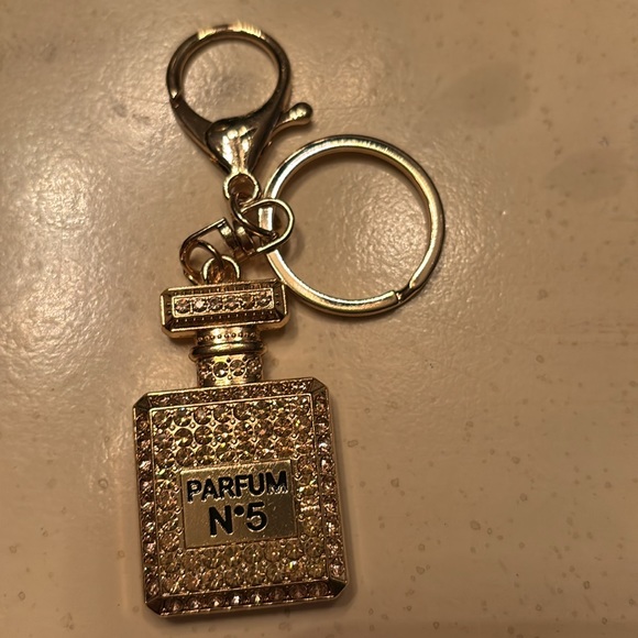 Key chains - Picture 2 of 5